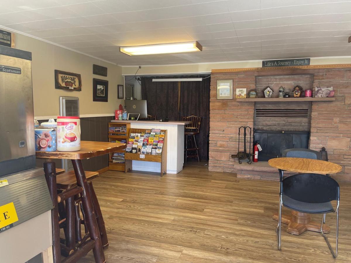 Saddle & Surrey Motel Estes Park Buitenkant foto