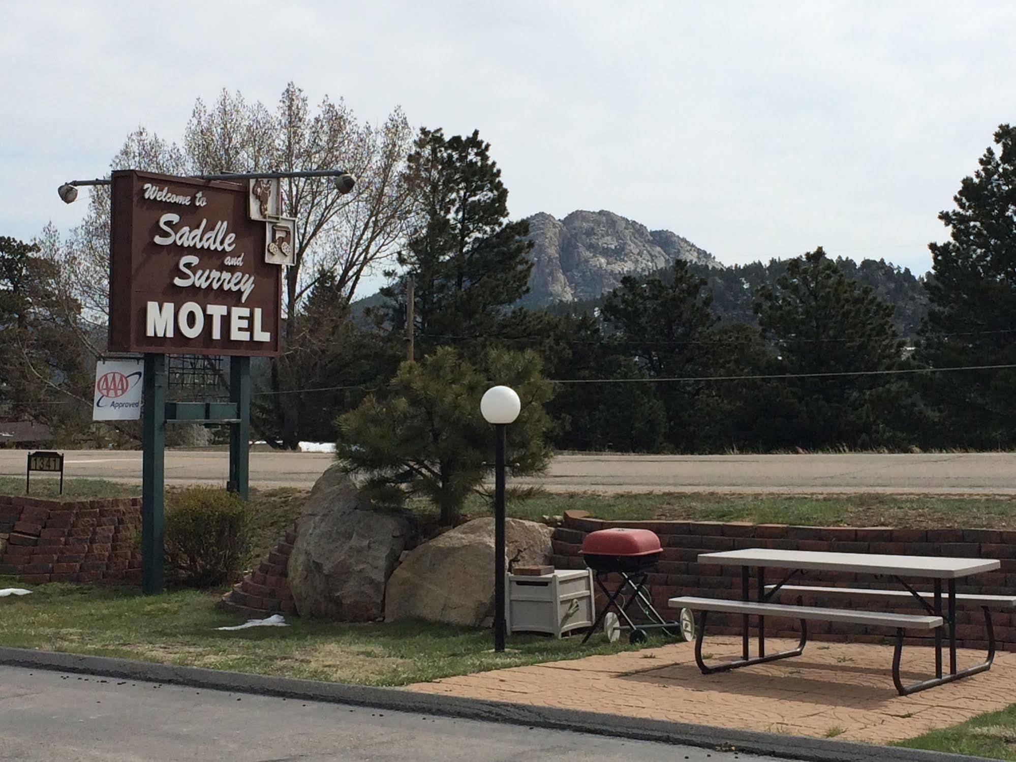 Saddle & Surrey Motel Estes Park Buitenkant foto